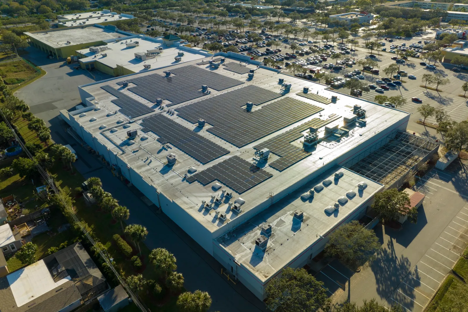 Commercial Real Estate and REIT Roofing